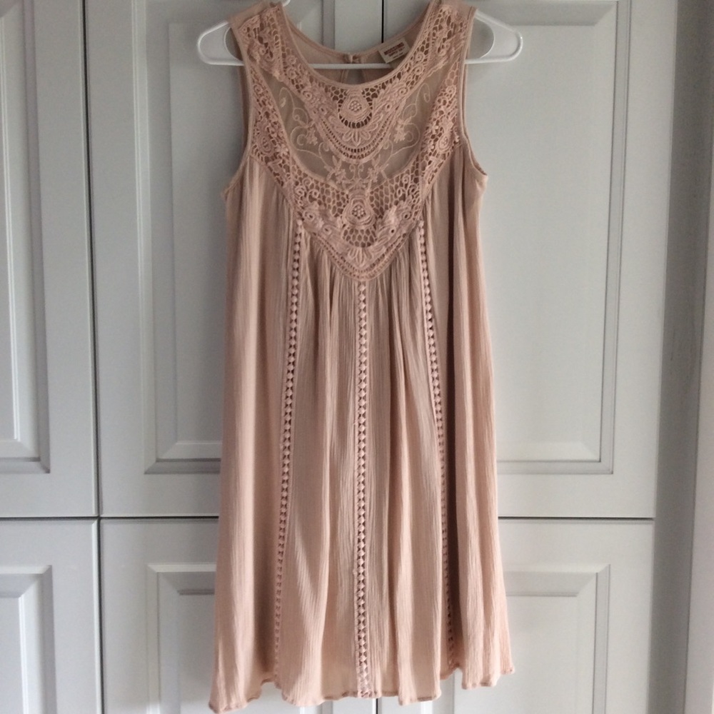 Dress  peach embroidery